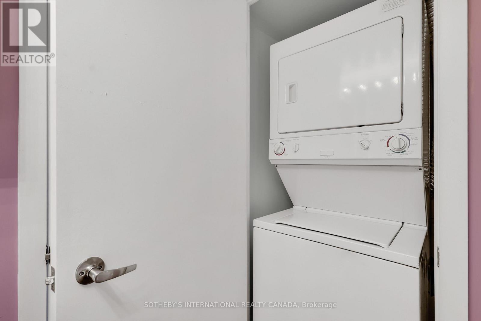 2403 - 210 Victoria Street, Toronto, Ontario  M5B 2R3 - Photo 20 - C12537232