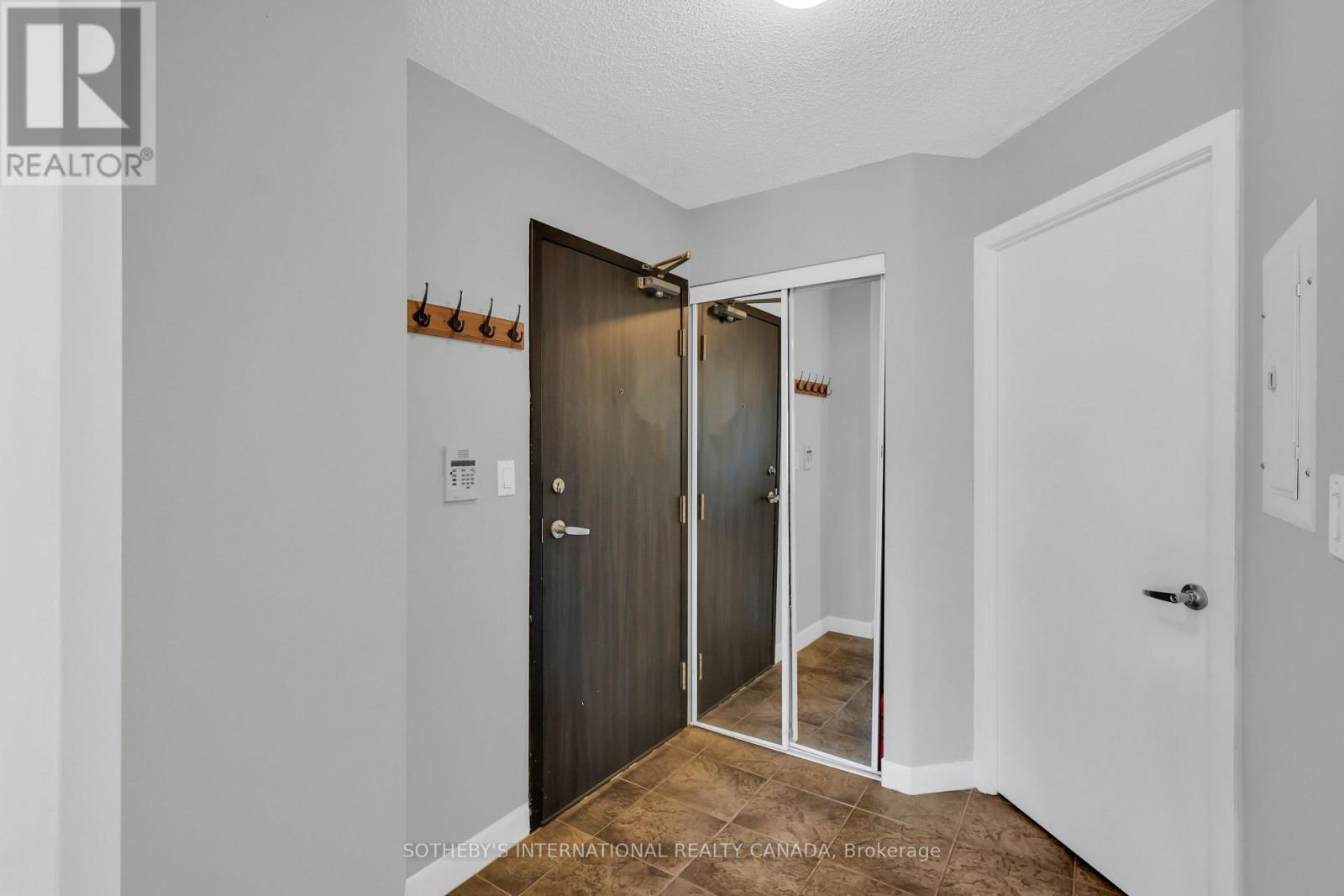 2403 - 210 Victoria Street, Toronto, Ontario  M5B 2R3 - Photo 3 - C12537232