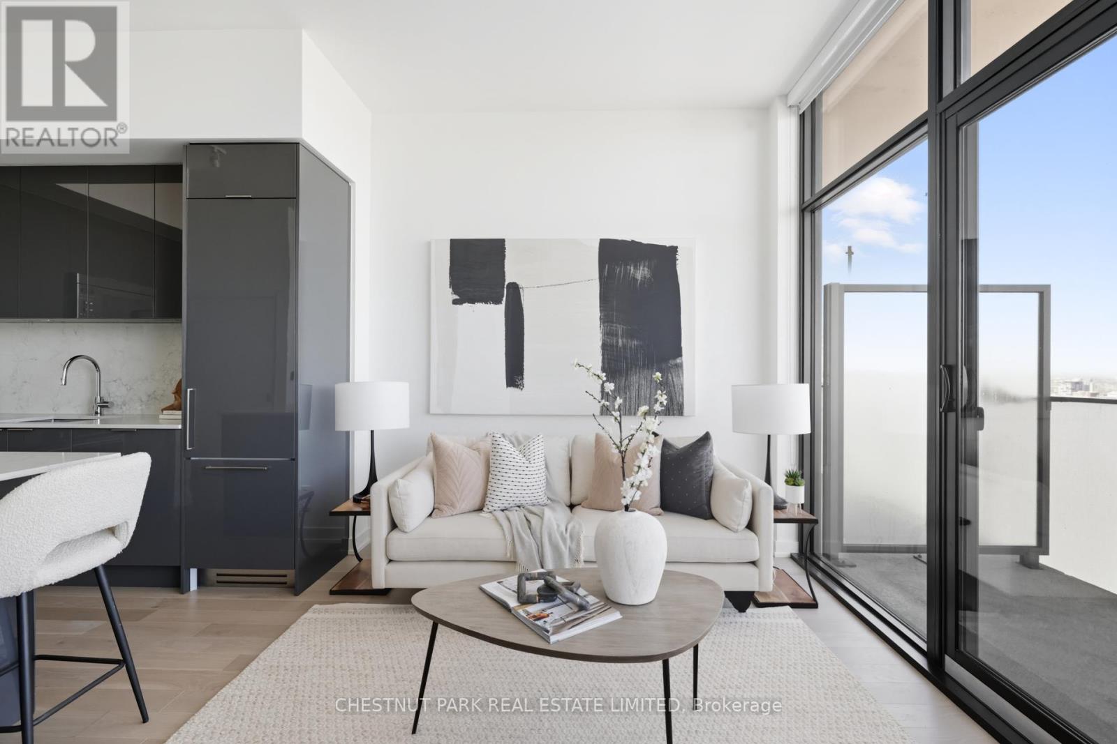 Lph10 - 20 Lombard Street, Toronto, Ontario  M5C 0A7 - Photo 2 - C12537250