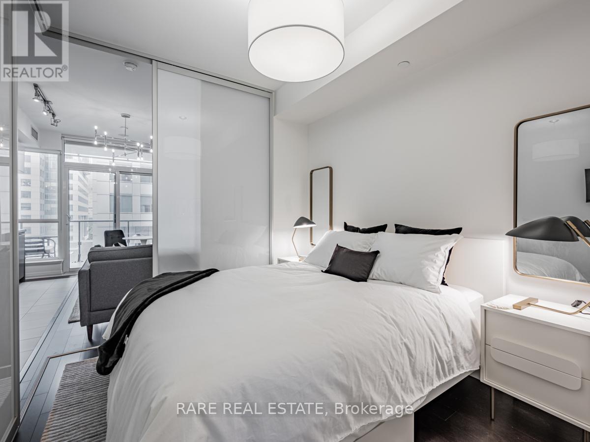704 - 8 Mercer Street, Toronto, Ontario  M5V 0C4 - Photo 13 - C12537266