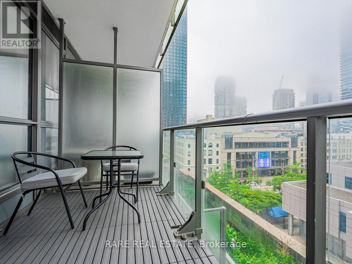 704 - 8 Mercer Street, Toronto, Ontario  M5V 0C4 - Photo 19 - C12537266