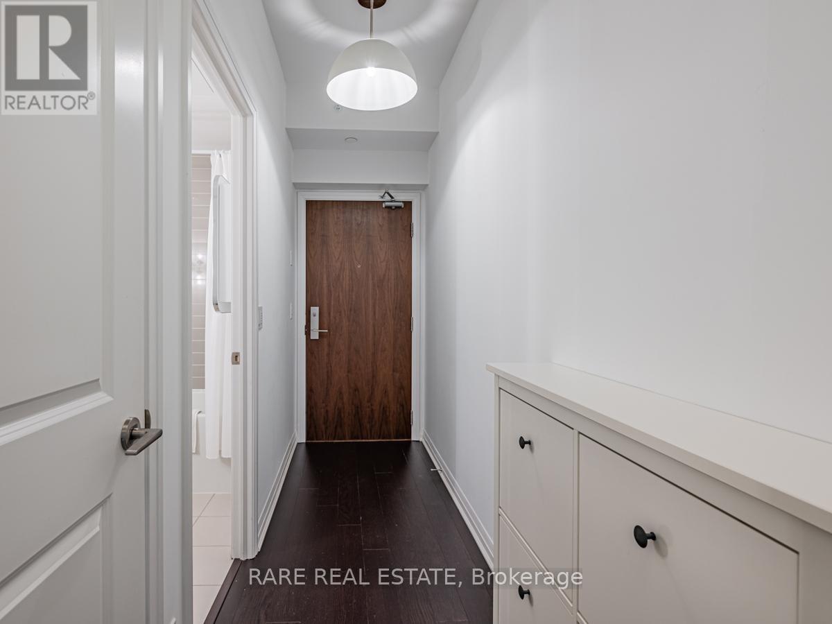 704 - 8 Mercer Street, Toronto, Ontario  M5V 0C4 - Photo 2 - C12537266