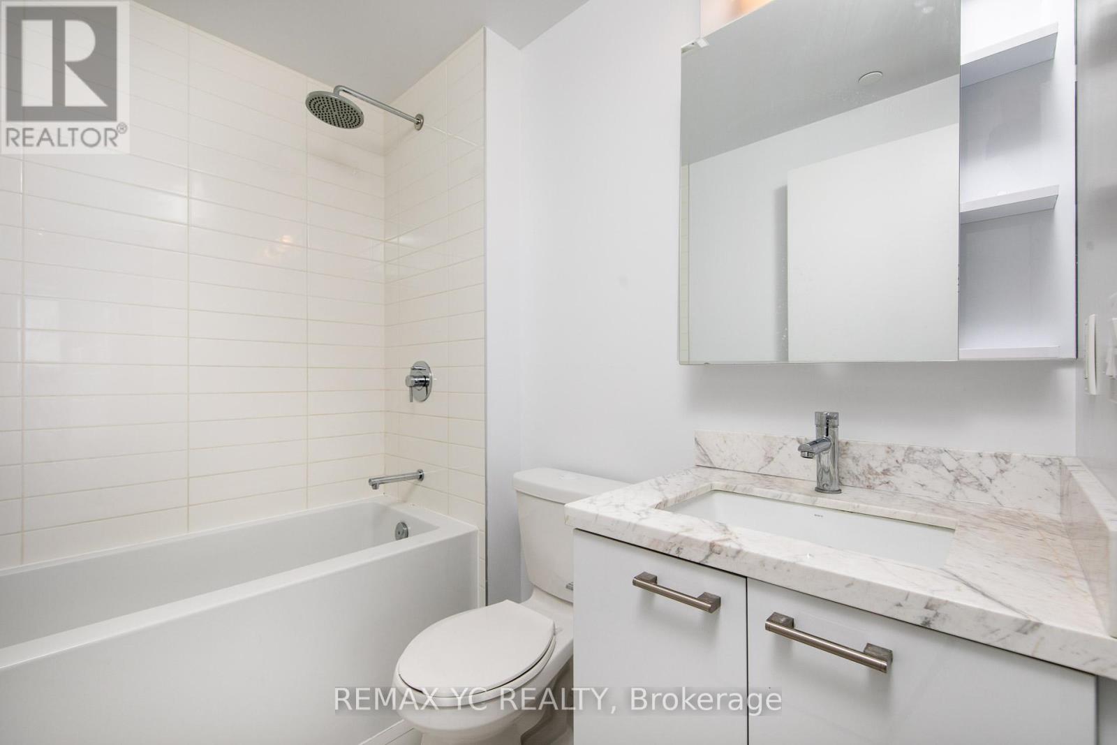 3708 - 2221 Yonge Street, Toronto, Ontario  M4S 2B4 - Photo 12 - C12537280