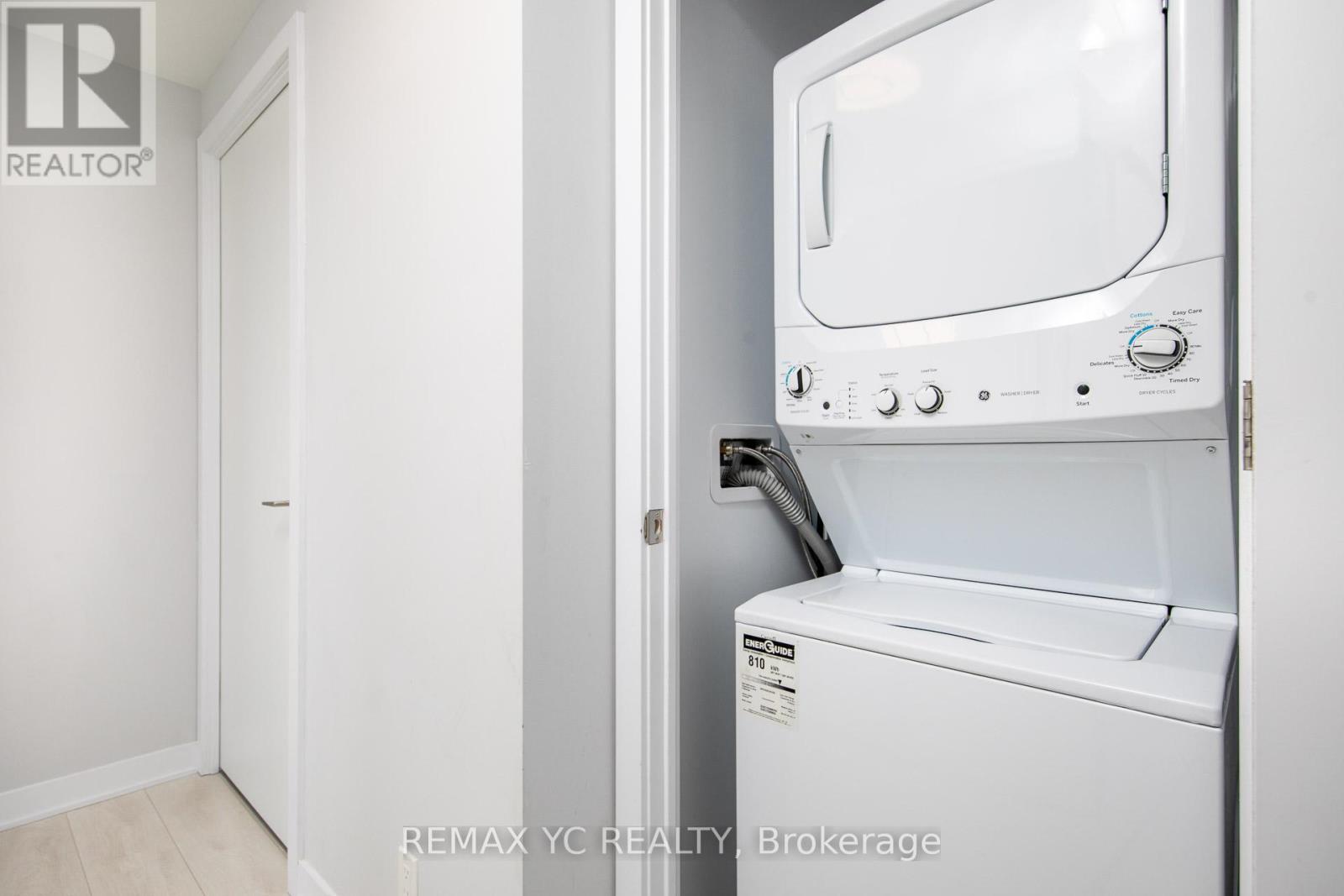 3708 - 2221 Yonge Street, Toronto, Ontario  M4S 2B4 - Photo 13 - C12537280