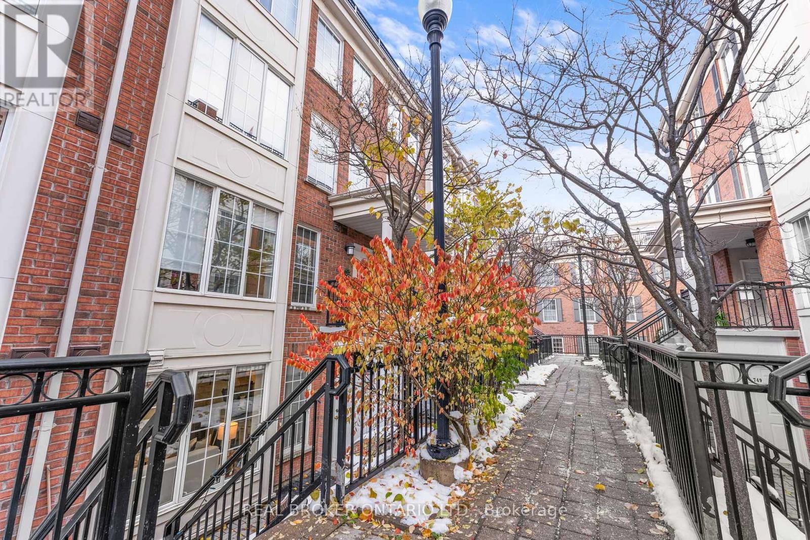 822 - 5 Everson Drive, Toronto, Ontario  M2N 7C3 - Photo 35 - C12537284