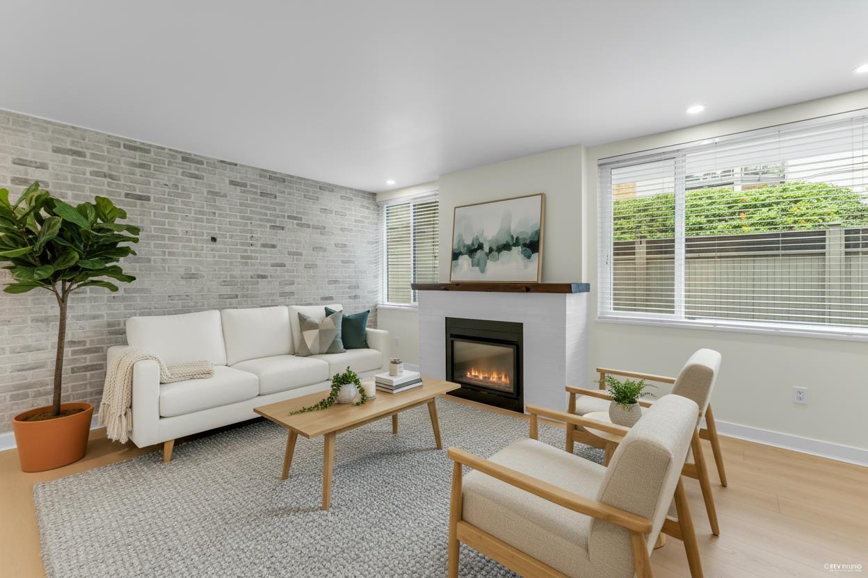 110 15282 19 Avenue, Surrey, British Columbia  V4A 1X6 - Photo 1 - R3066616