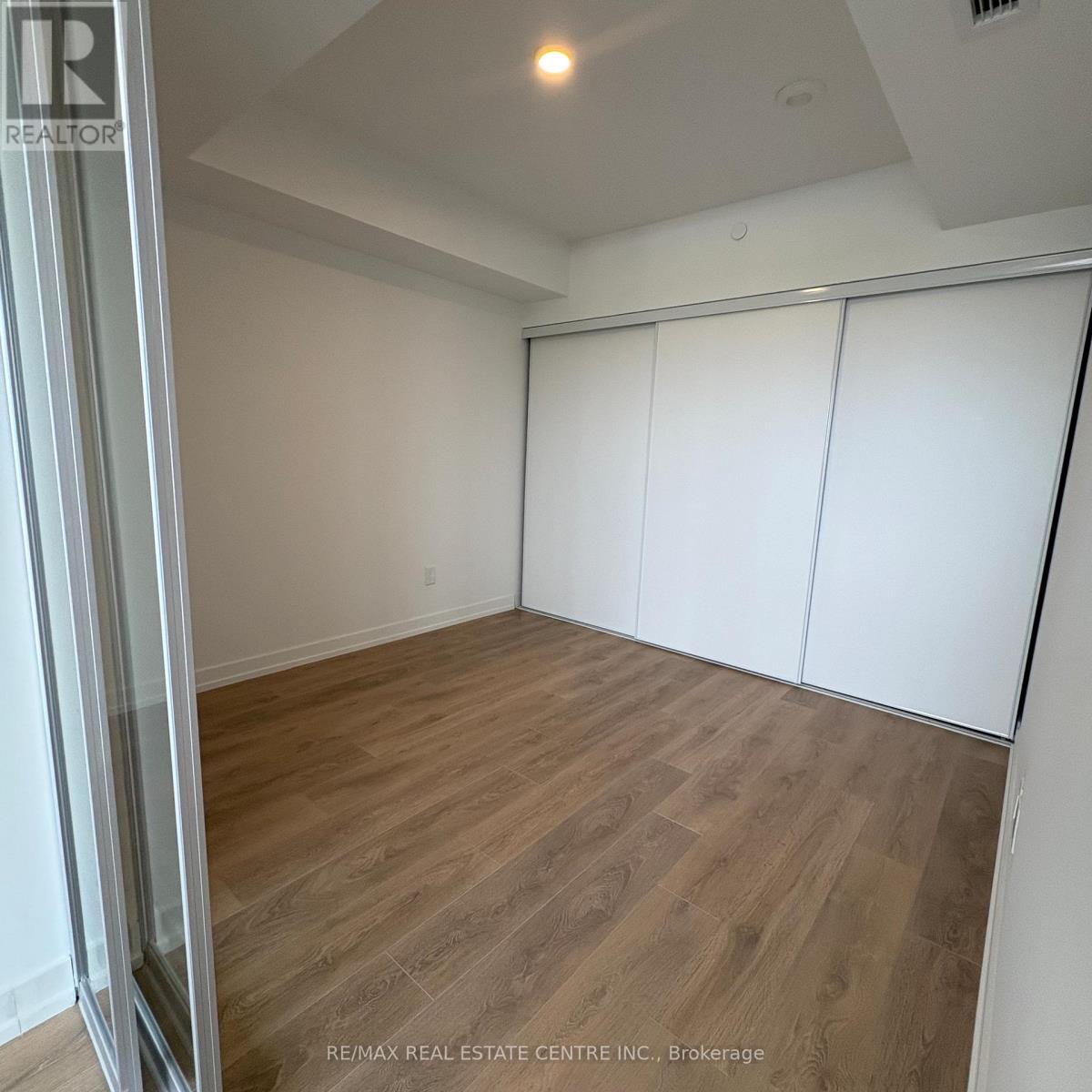 1203 - 1100 Sheppard Avenue W, Toronto, Ontario  M3J 0H1 - Photo 8 - W12533702