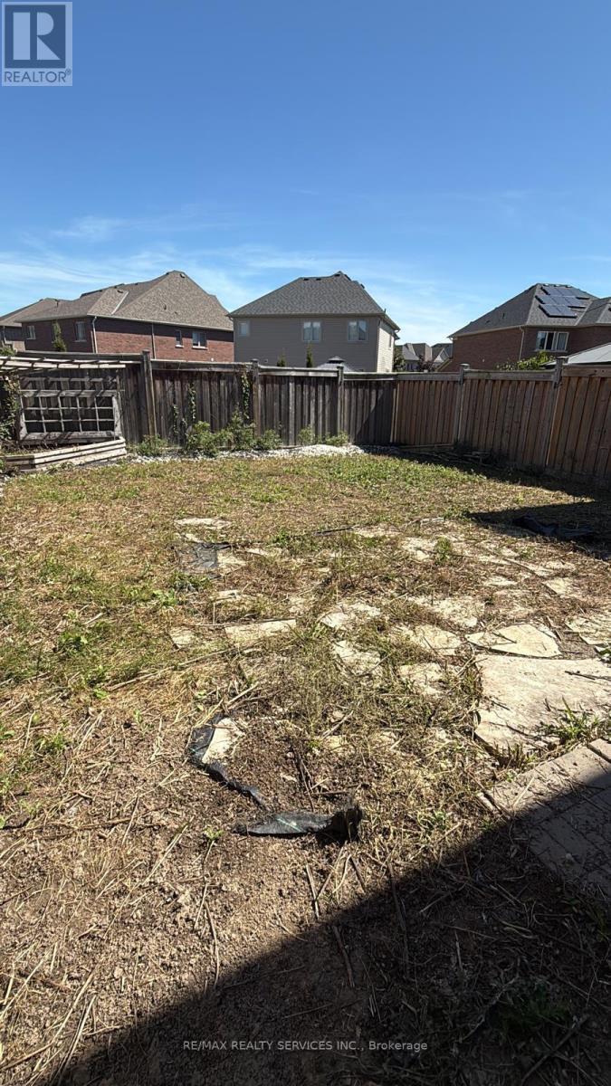 2419 Kentucky Derby Way E, Oshawa, Ontario  L1L 0H3 - Photo 18 - E12537066