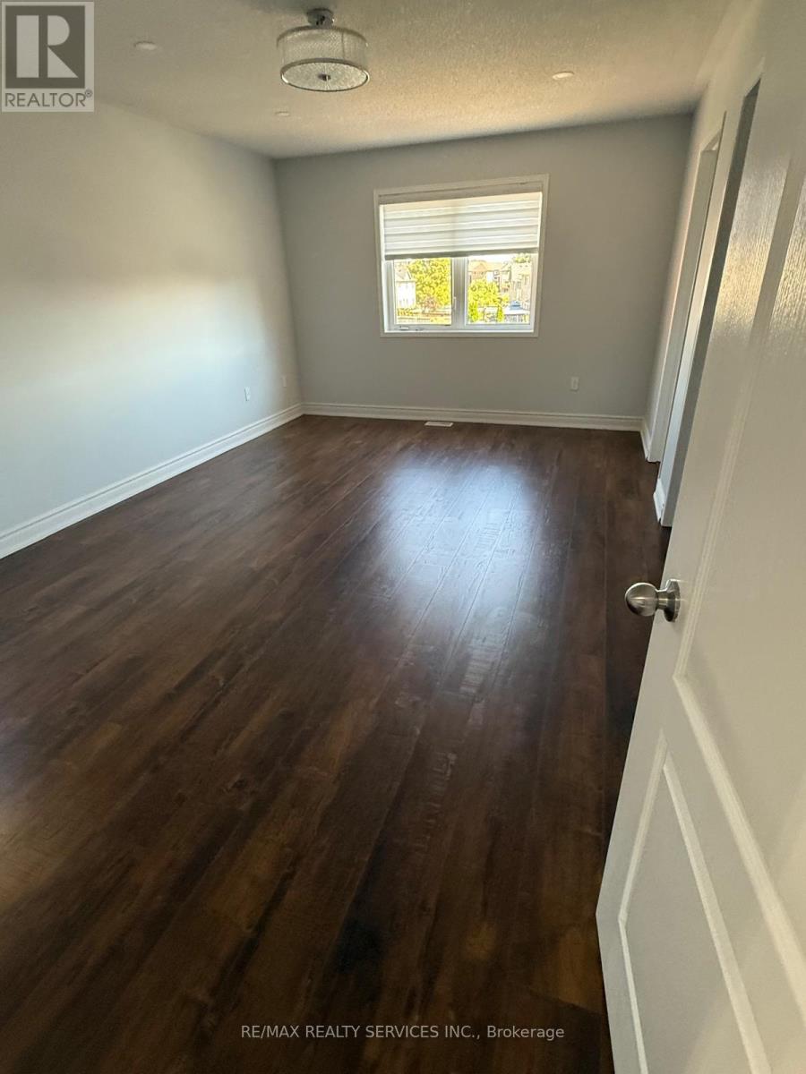 2419 Kentucky Derby Way E, Oshawa, Ontario  L1L 0H3 - Photo 7 - E12537066