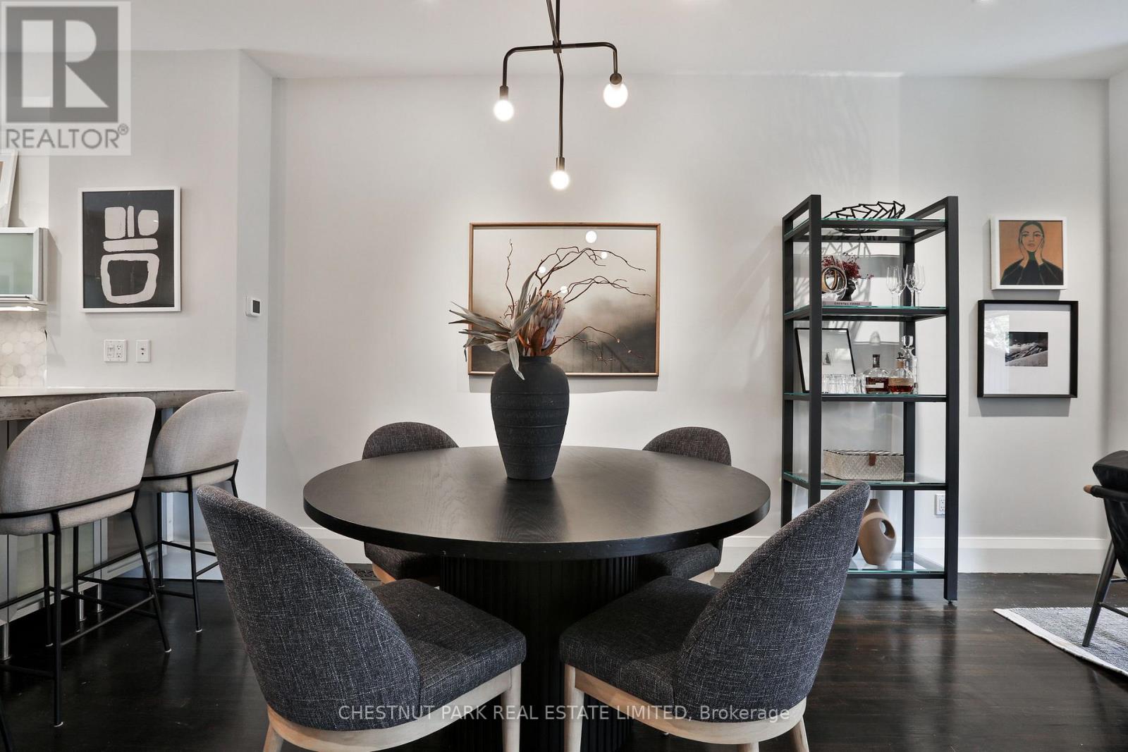 122 Ivy Avenue, Toronto, Ontario M4L 2H7 - Photo 11 - E12537120