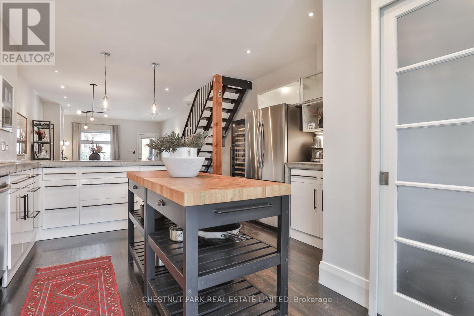 122 Ivy Avenue, Toronto, Ontario M4L 2H7 - Photo 18 - E12537120