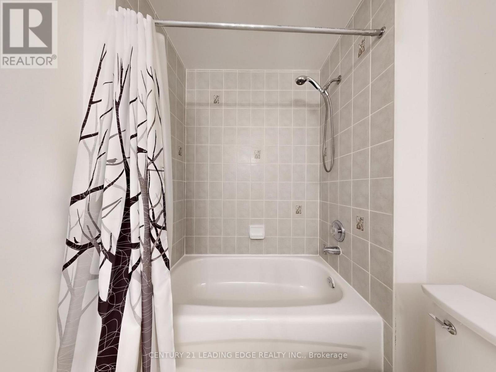 41 Telegraph Drive, Whitby, Ontario  L1P 1S3 - Photo 25 - E12537140