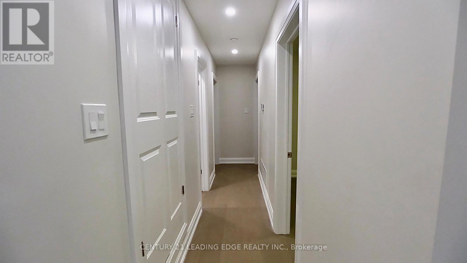 97 Lowcrest Boulevard, Toronto, Ontario  M1T 1K7 - Photo 10 - E12537146