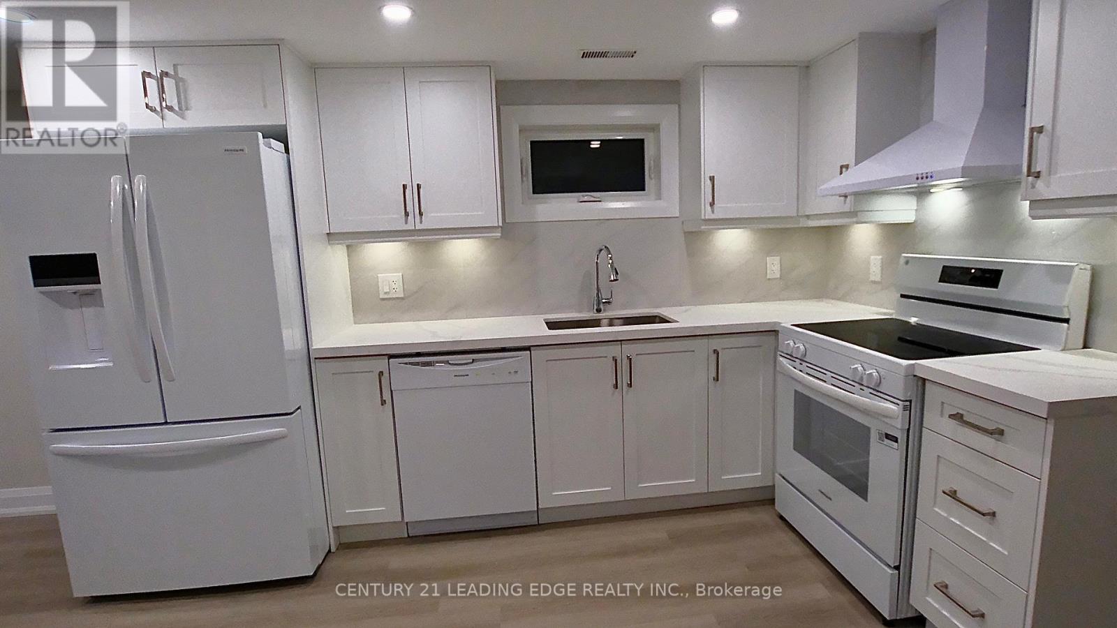 97 Lowcrest Boulevard, Toronto, Ontario  M1T 1K7 - Photo 15 - E12537146