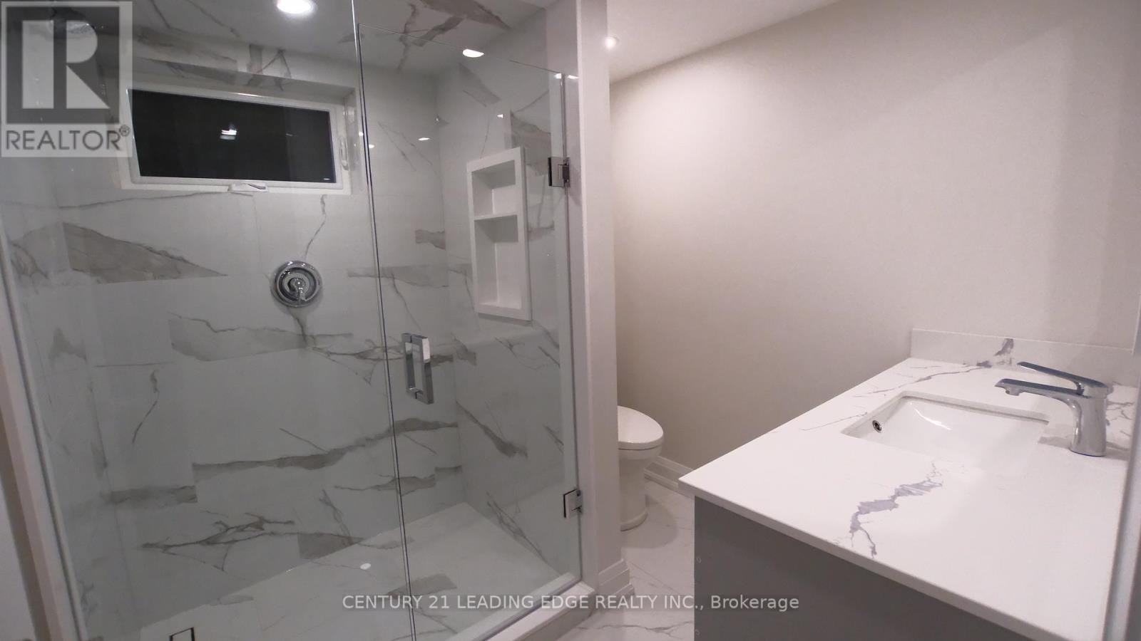 97 Lowcrest Boulevard, Toronto, Ontario  M1T 1K7 - Photo 19 - E12537146