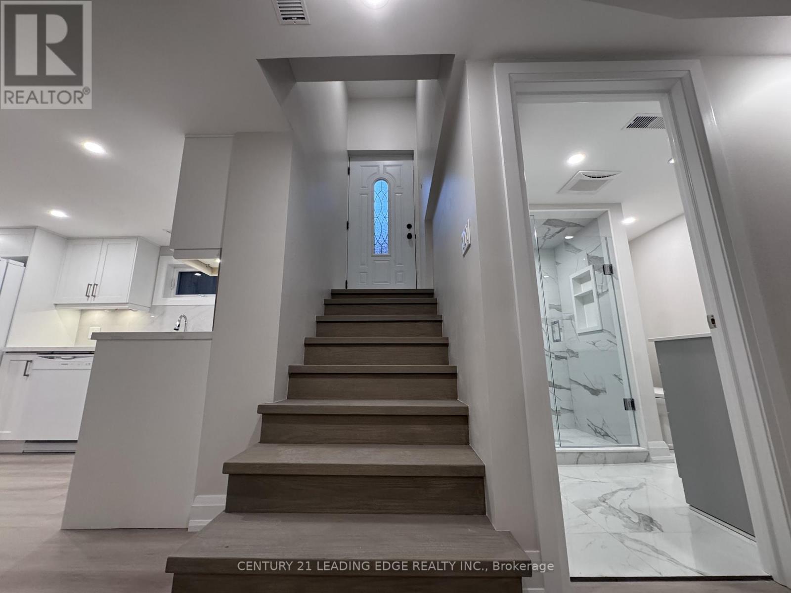 97 Lowcrest Boulevard, Toronto, Ontario  M1T 1K7 - Photo 21 - E12537146