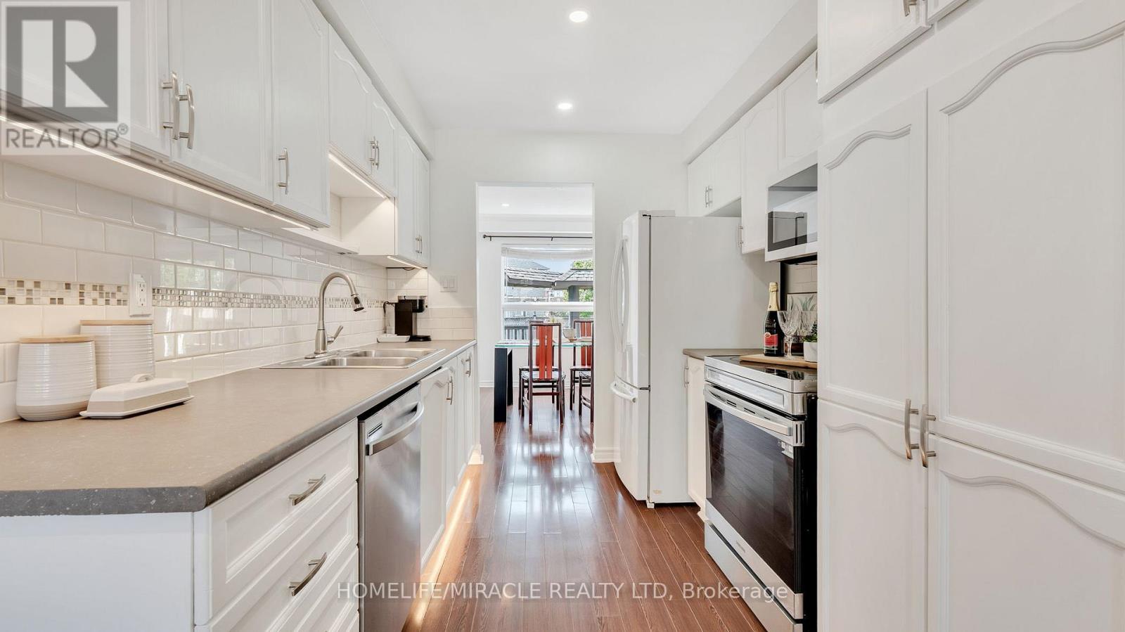 40 Landerville Lane, Clarington, Ontario  L1C 4W8 - Photo 16 - E12537150