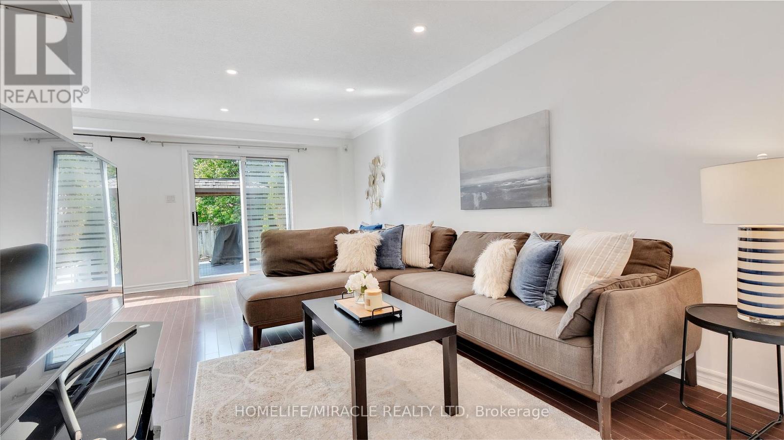 40 Landerville Lane, Clarington, Ontario  L1C 4W8 - Photo 3 - E12537150