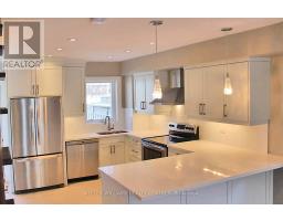 UPPER - 453 ASHDALE AVENUE, Toronto, Ontario