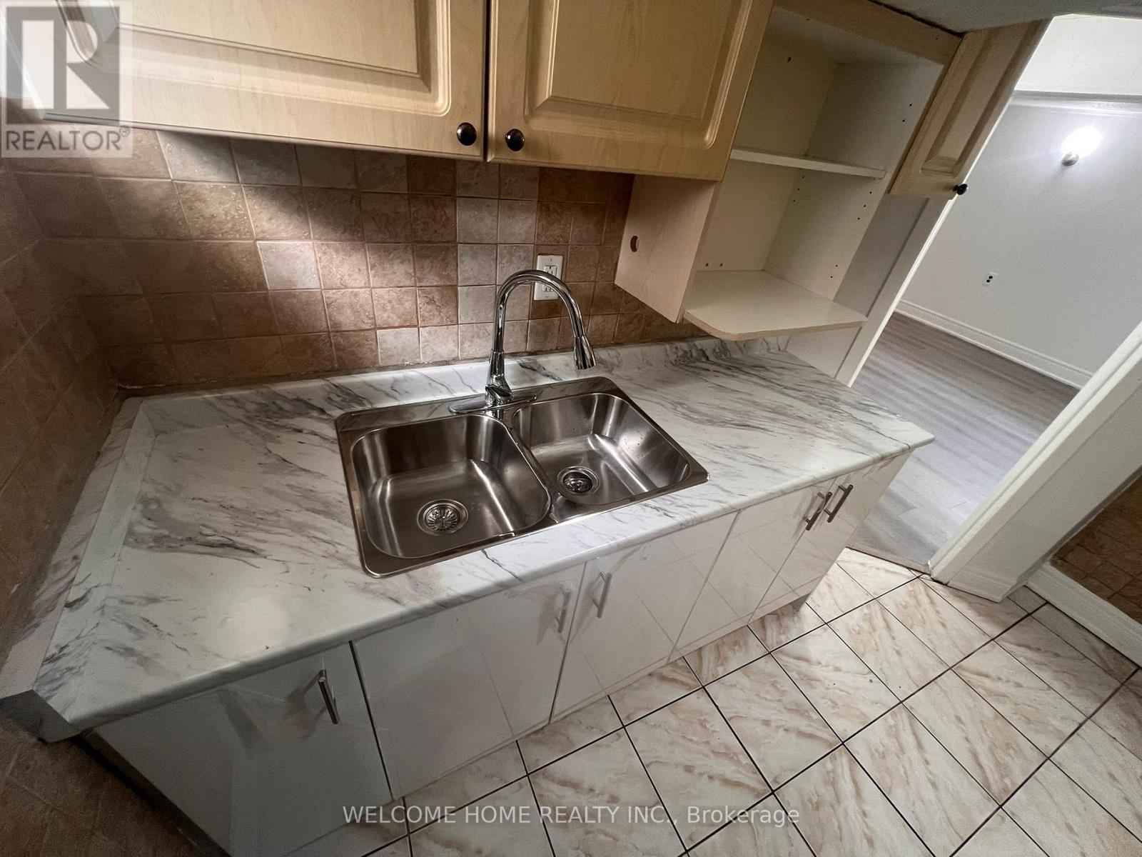 56 Ascolda Boulevard, Toronto, Ontario  M1J 2P1 - Photo 24 - E12537286