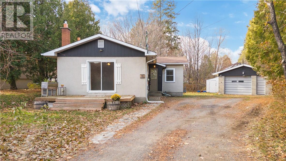 11 Michael Avenue, Lively, Ontario  P3Y 1N1 - Photo 3 - 2125628