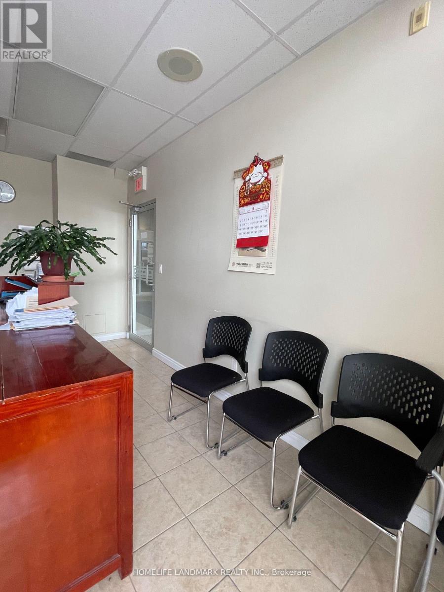 102 - 7130 Warden Avenue, Markham, Ontario  L3R 1S2 - Photo 3 - N12537046