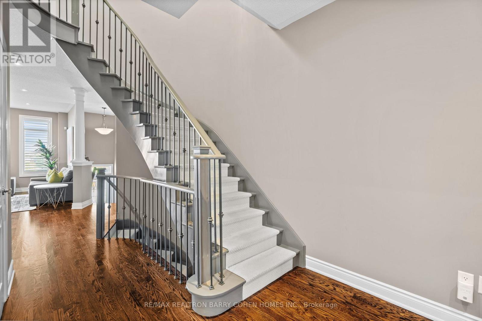 28 Mistywood Crescent, Vaughan, Ontario  L4J 9E6 - Photo 13 - N12537058