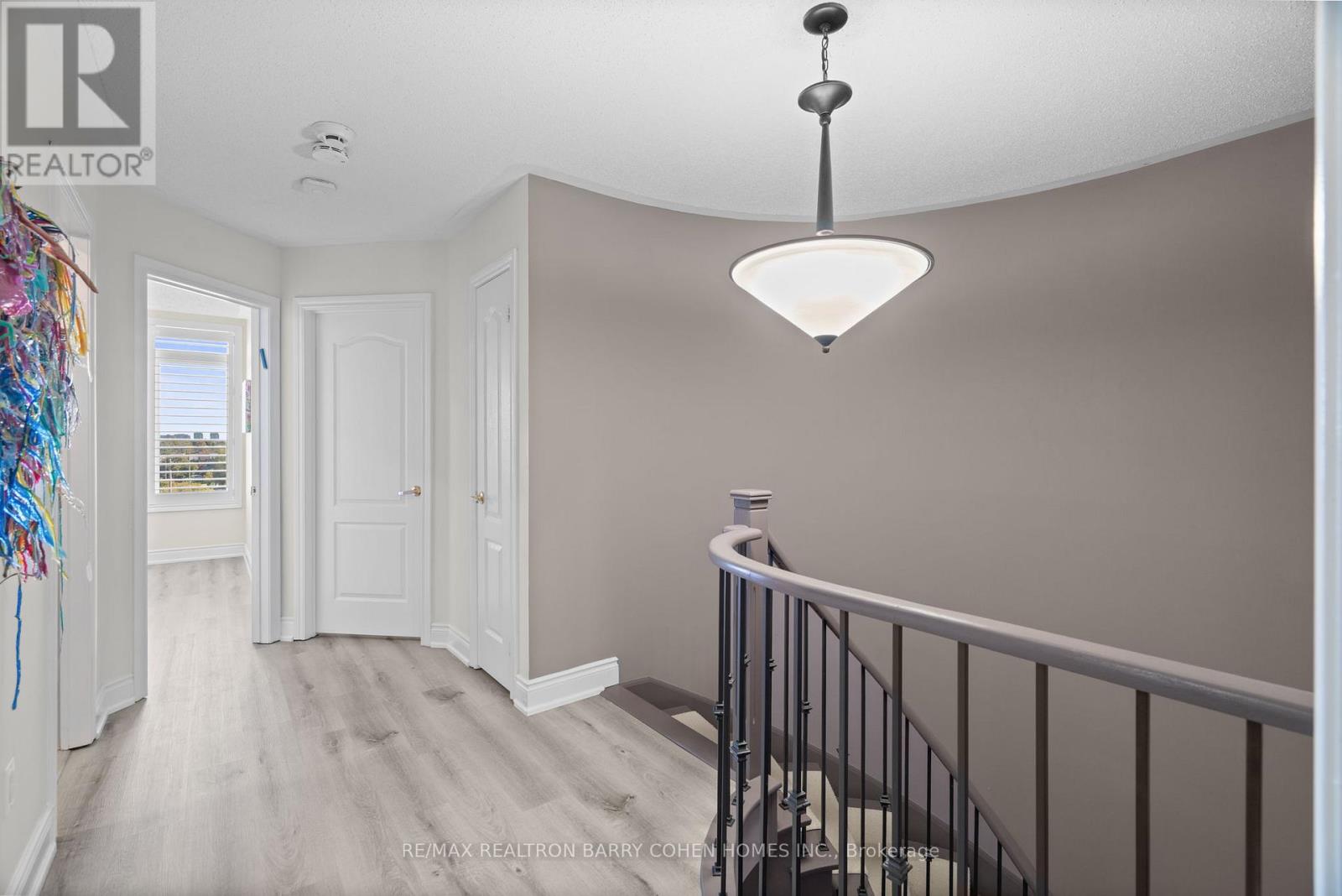 28 Mistywood Crescent, Vaughan, Ontario  L4J 9E6 - Photo 14 - N12537058