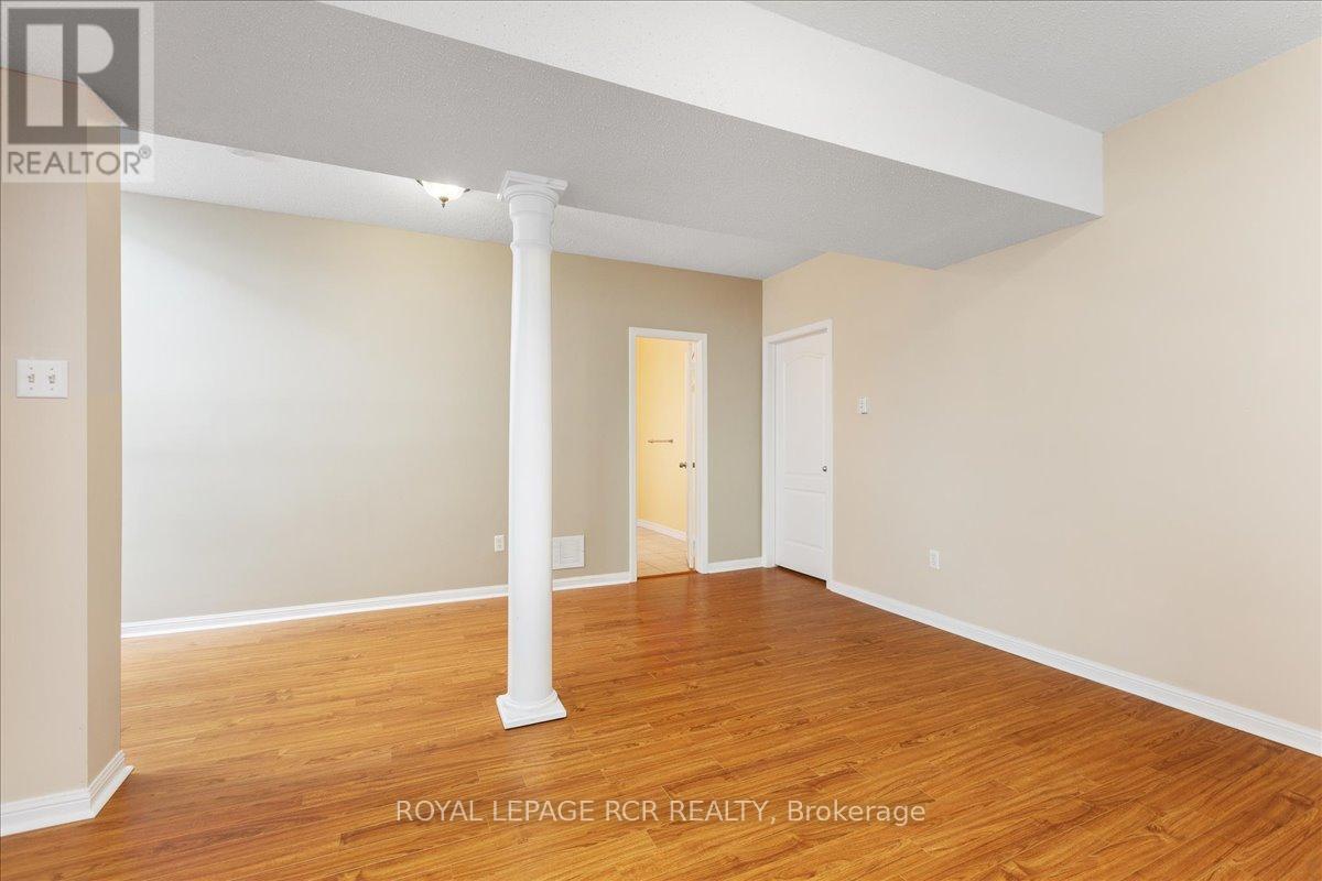 131 Mainprize Crescent, East Gwillimbury (Mt Albert), Ontario  L0G 1M0 - Photo 27 - N12537144