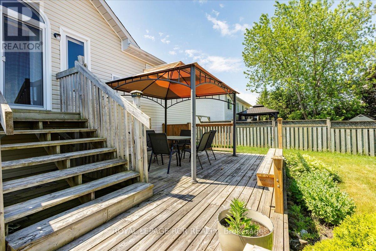 131 Mainprize Crescent, East Gwillimbury (Mt Albert), Ontario  L0G 1M0 - Photo 32 - N12537144