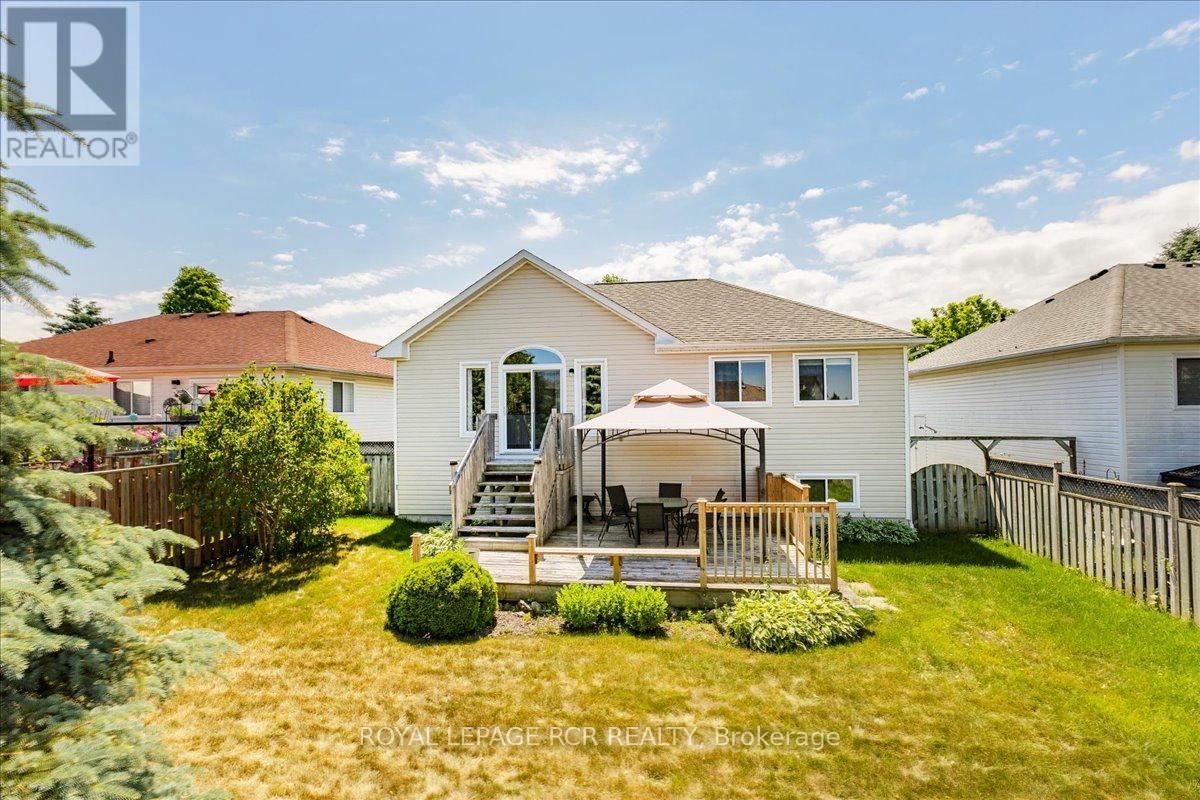 131 Mainprize Crescent, East Gwillimbury (Mt Albert), Ontario  L0G 1M0 - Photo 35 - N12537144