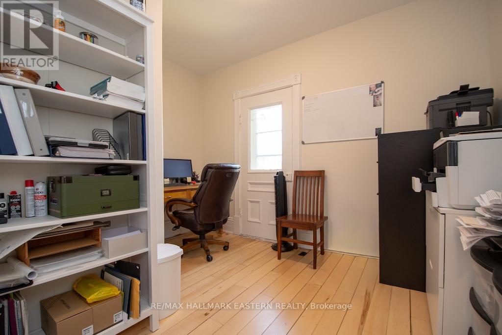 3477 Wallace Point Road, Otonabee-South Monaghan, Ontario  K9J 6Y3 - Photo 30 - X12537390