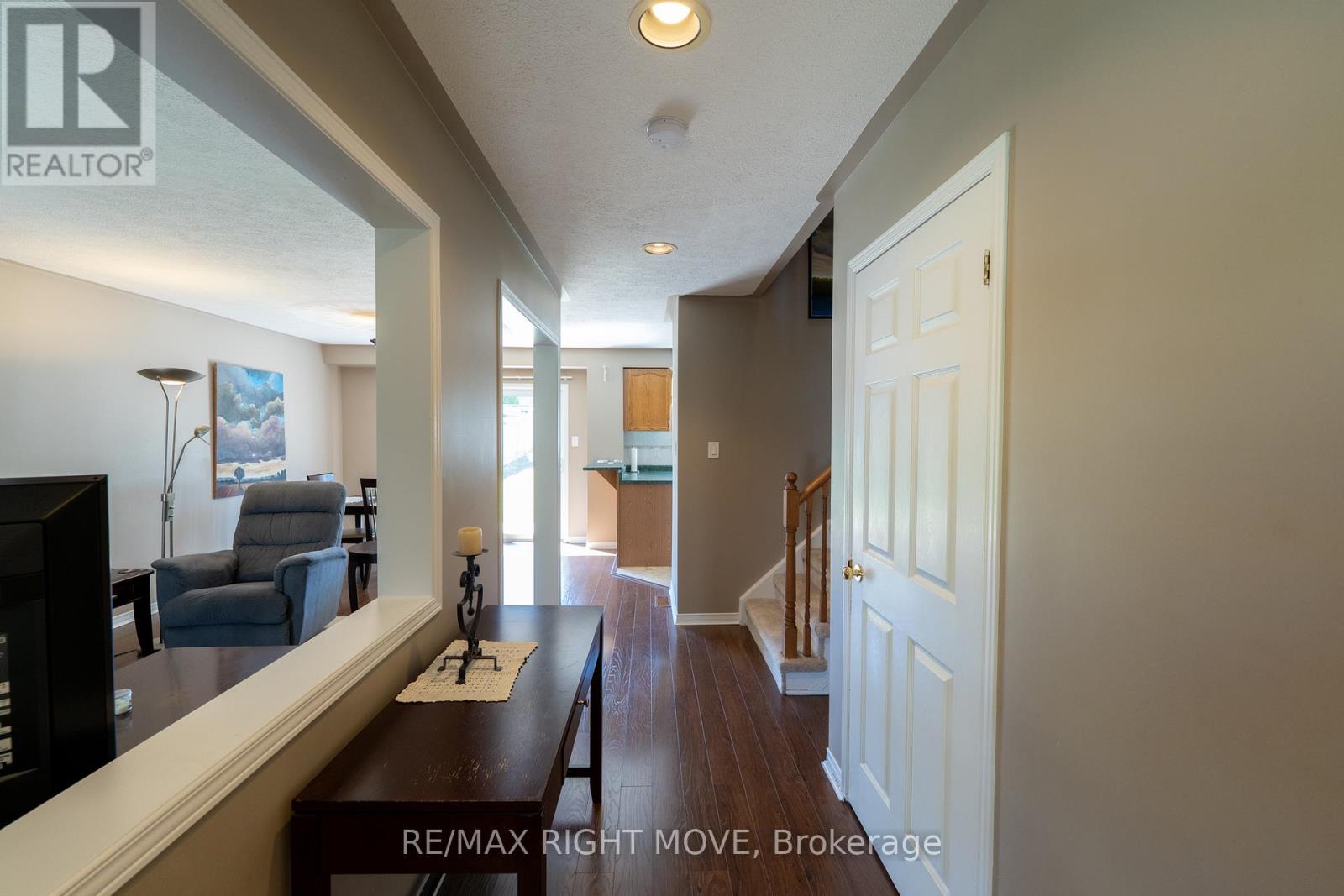 147 Julia Crescent, Orillia, Ontario  L3V 7X3 - Photo 8 - S12537062