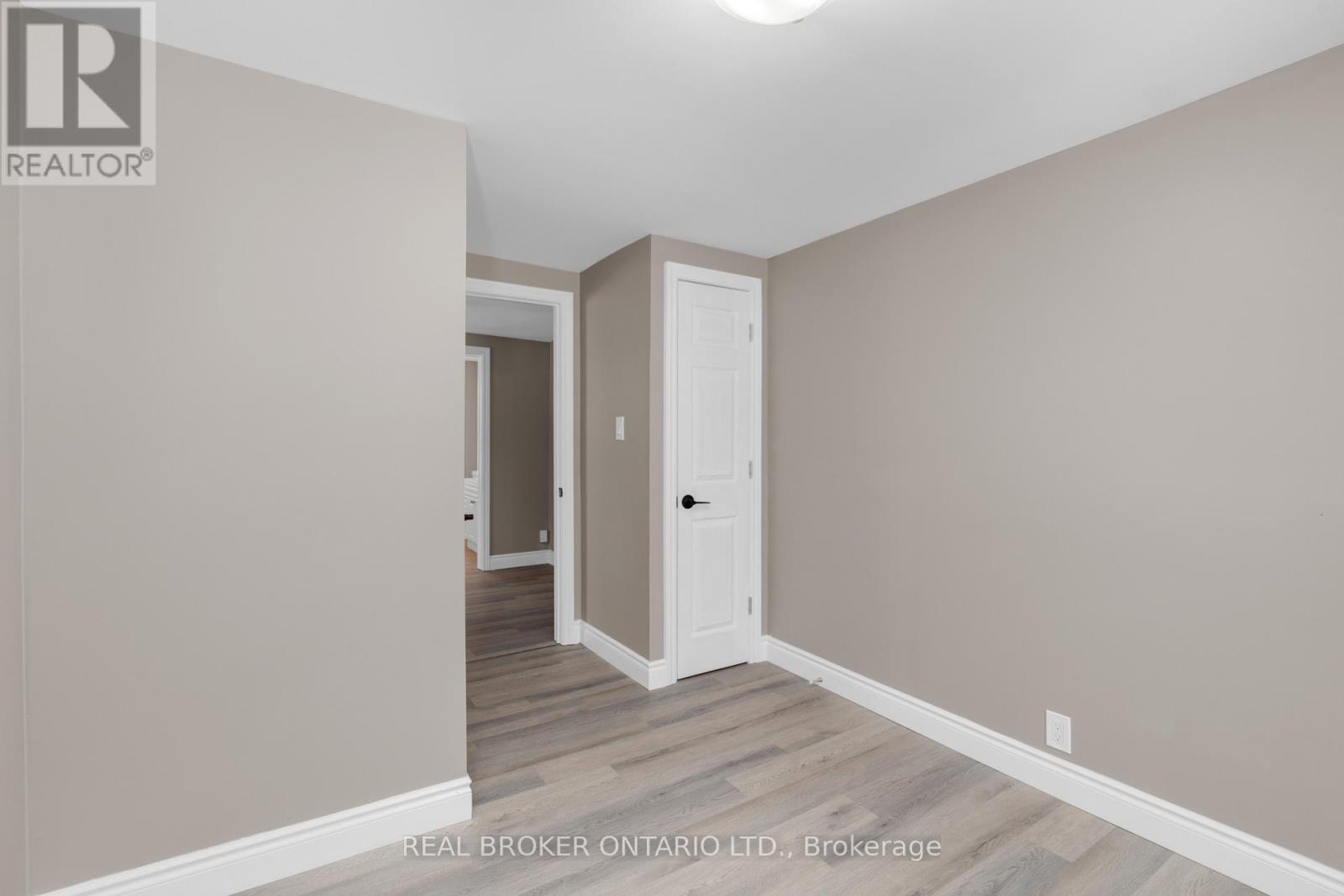 351 Arthur Street, Orillia, Ontario  L3V 3M9 - Photo 23 - S12537128