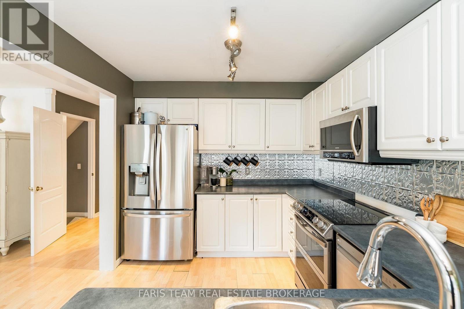 6 Julia Crescent, Orillia, Ontario  L3V 7Y9 - Photo 7 - S12537234