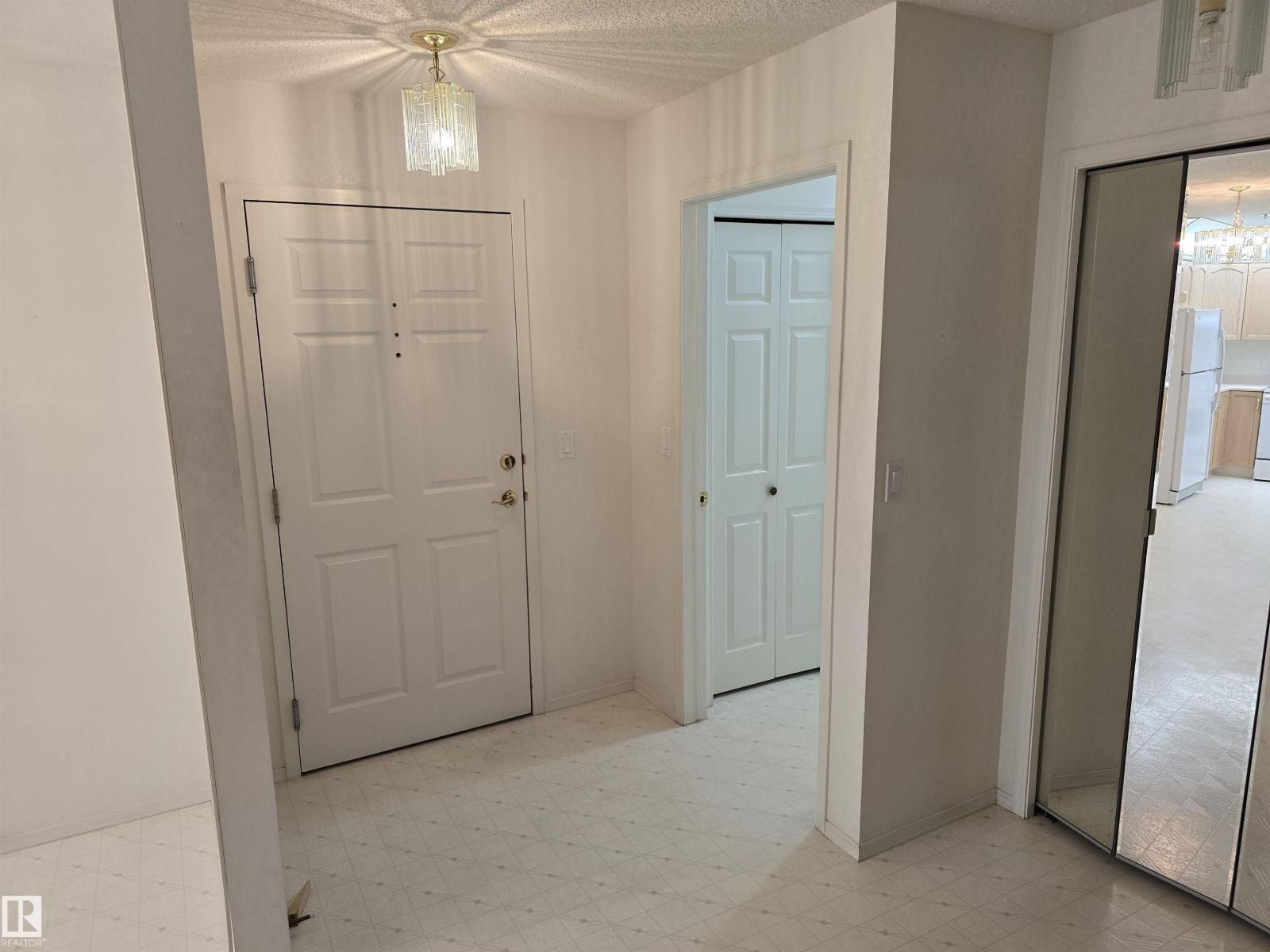 #210 10903 21 Av Nw, Edmonton, Alberta  T6J 7A4 - Photo 8 - E4465269