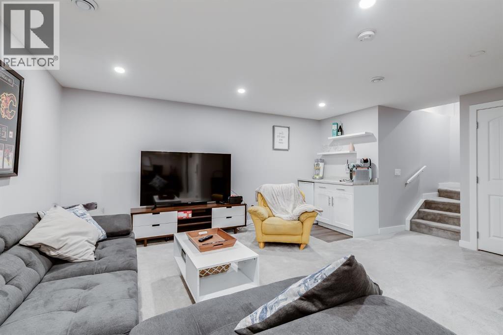 212 Luxstone Place Sw, Airdrie, Alberta  T4B 3C1 - Photo 20 - A2264979