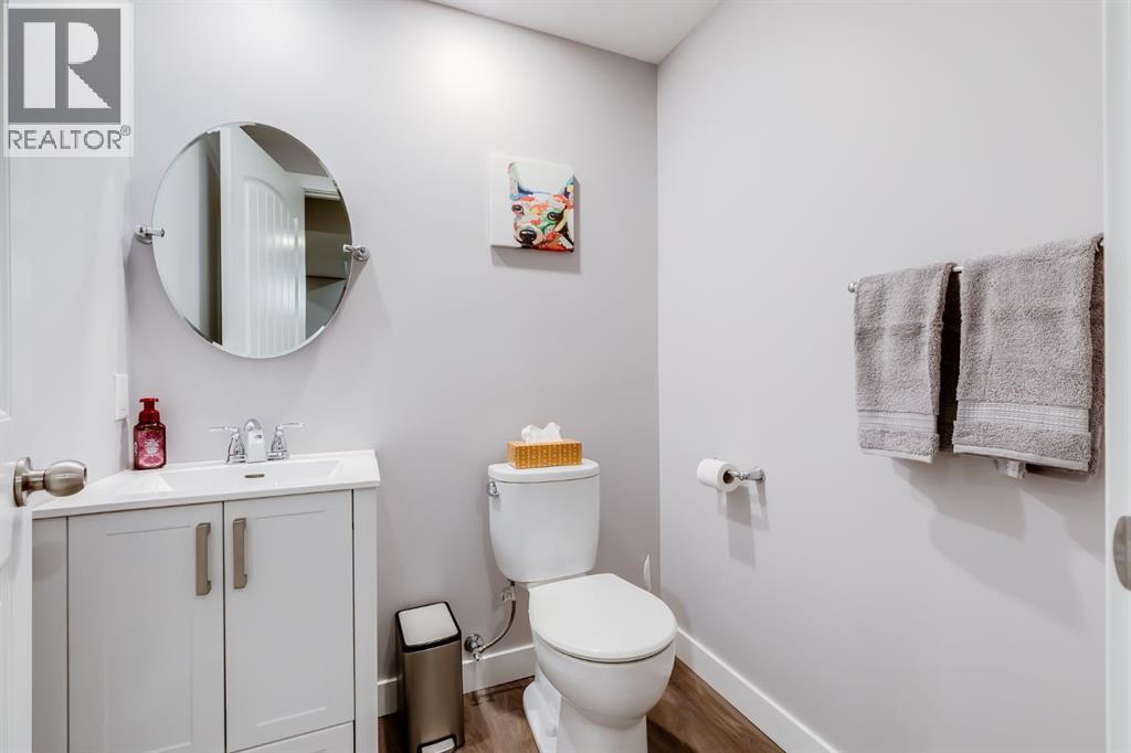 212 Luxstone Place Sw, Airdrie, Alberta  T4B 3C1 - Photo 24 - A2264979