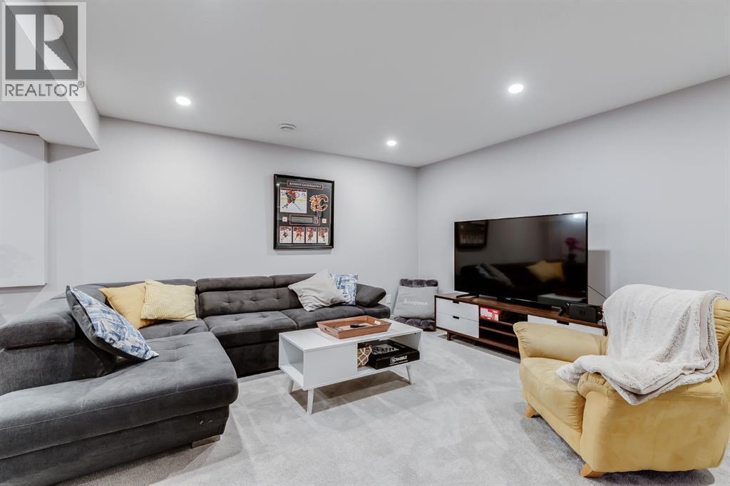 212 Luxstone Place Sw, Airdrie, Alberta  T4B 3C1 - Photo 22 - A2264979