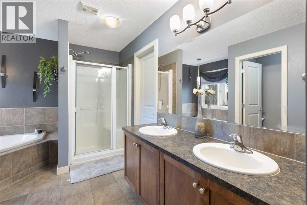 52 Westmount Circle, Okotoks, Alberta  T1S 0B6 - Photo 30 - A2269501