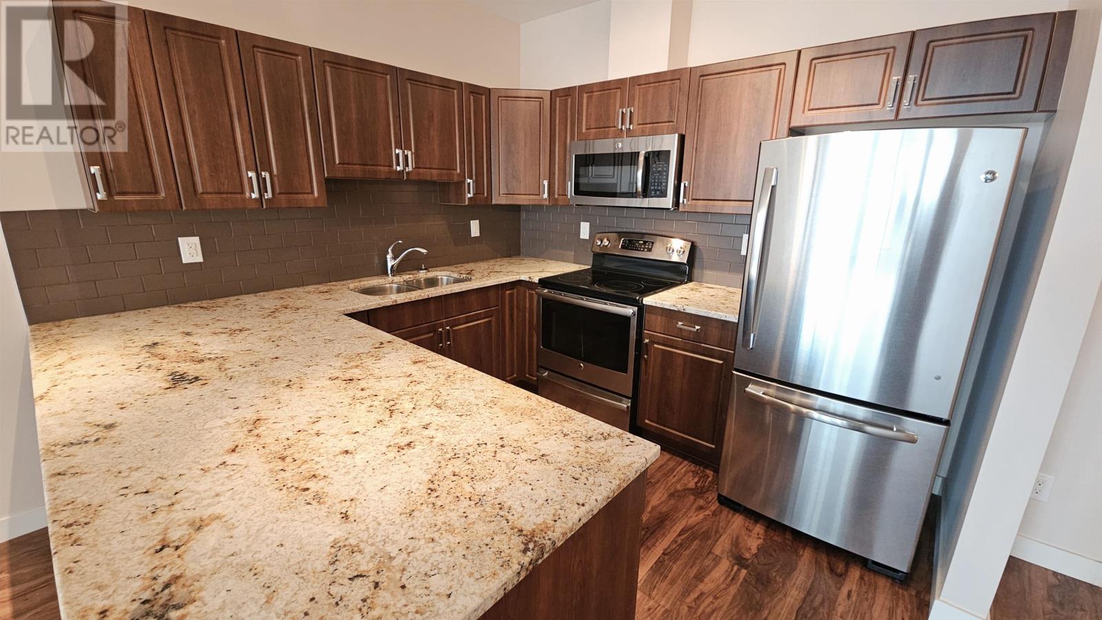 2303 2260 Sleeping Giant Pkwy, Thunder Bay, Ontario  P7A 0E7 - Photo 2 - TB252464