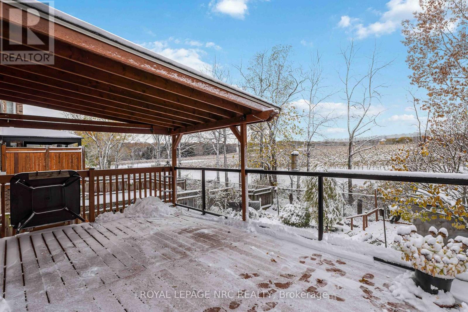 4114 Highland Park Drive, Lincoln, Ontario  L3J 0L7 - Photo 18 - X12537442