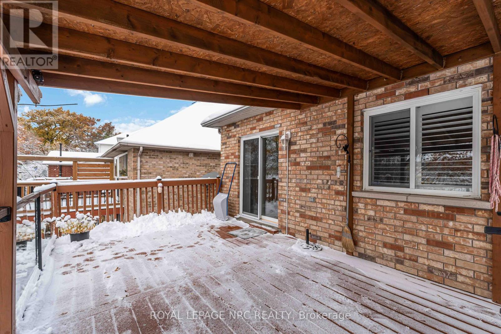 4114 Highland Park Drive, Lincoln, Ontario  L3J 0L7 - Photo 20 - X12537442