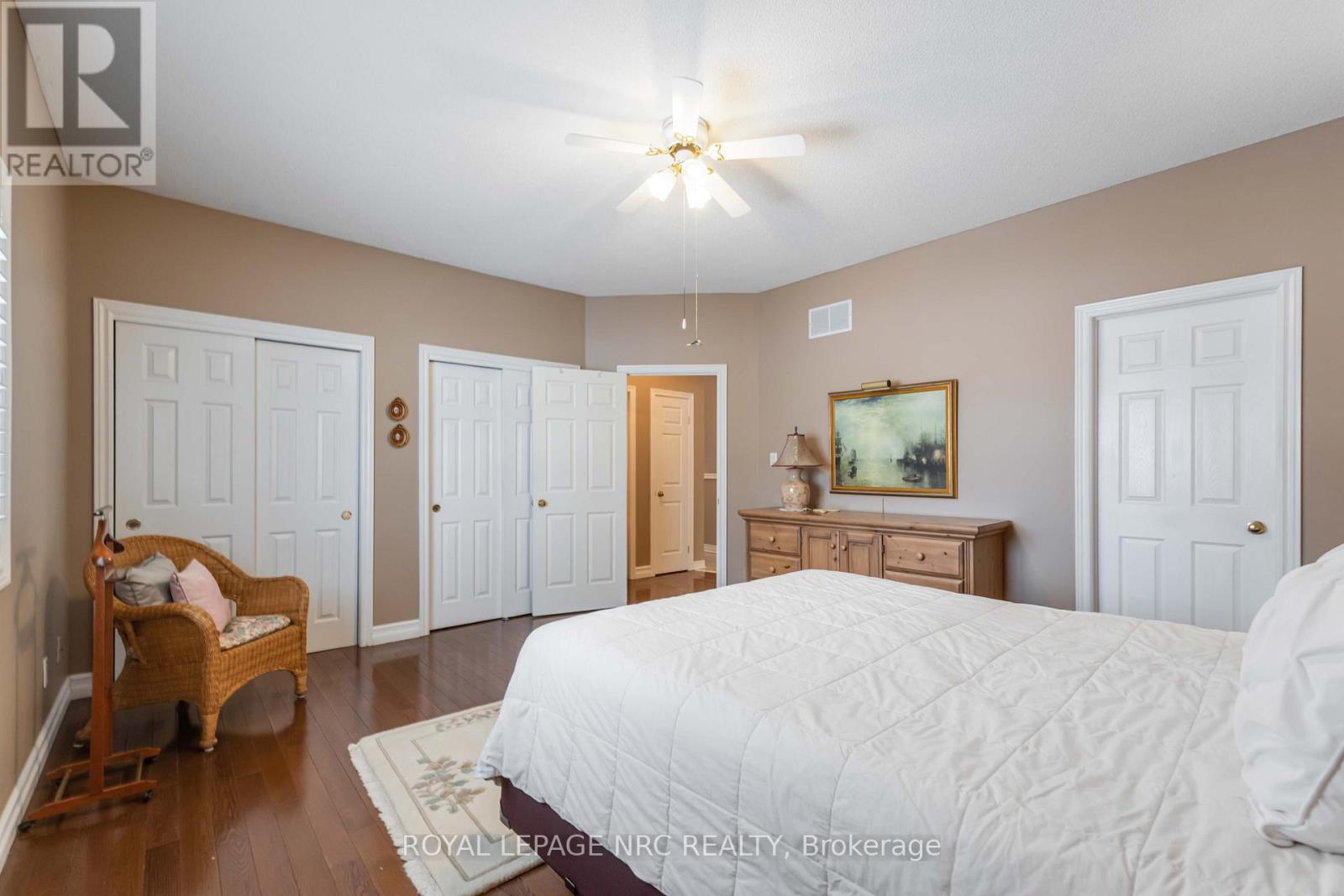 4114 Highland Park Drive, Lincoln, Ontario  L3J 0L7 - Photo 23 - X12537442