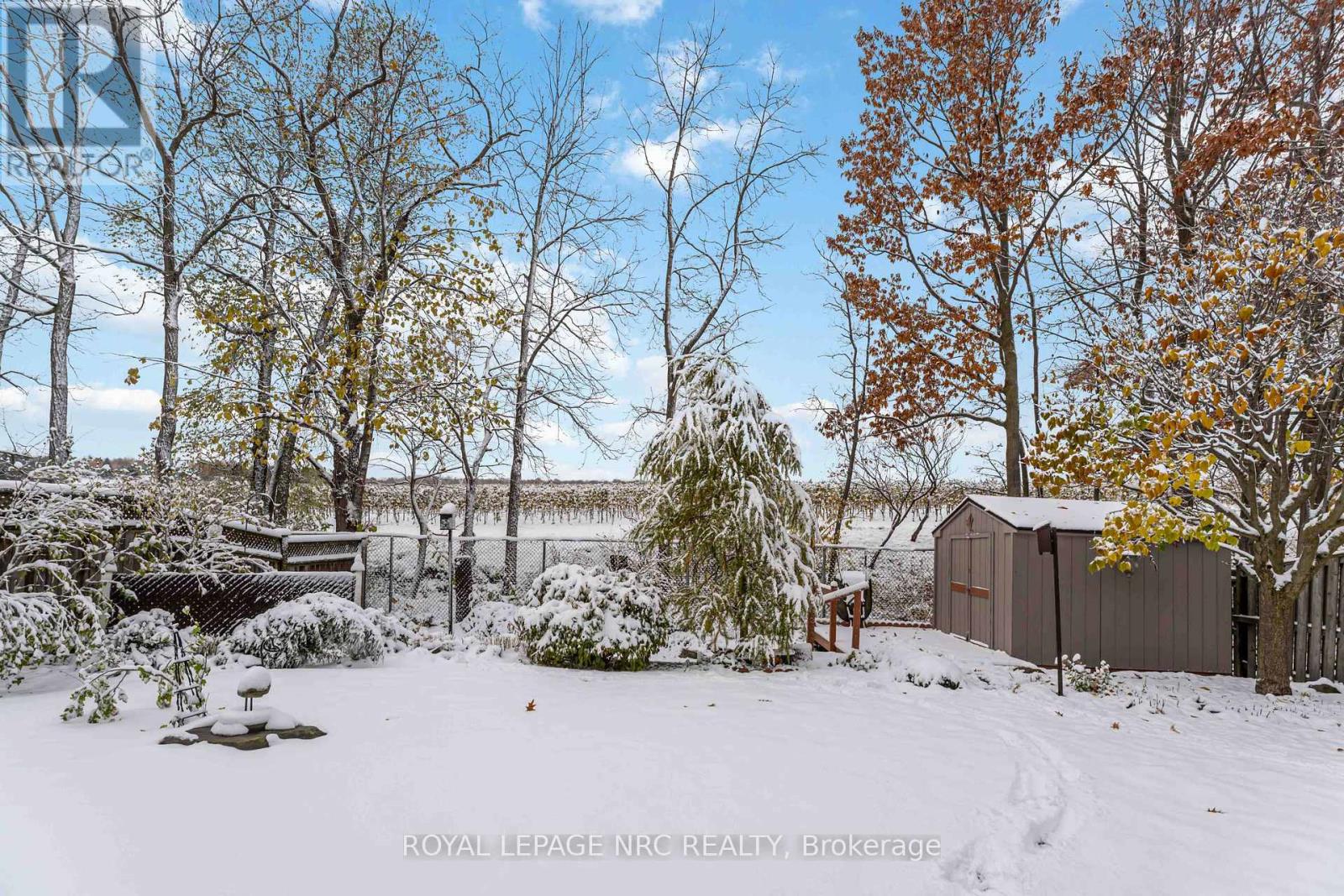 4114 Highland Park Drive, Lincoln, Ontario  L3J 0L7 - Photo 33 - X12537442