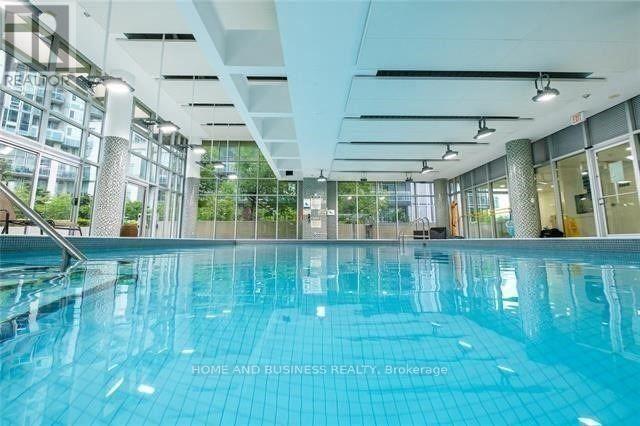 809 - 223 Webb Drive, Mississauga, Ontario  L5B 0E8 - Photo 15 - W12537050