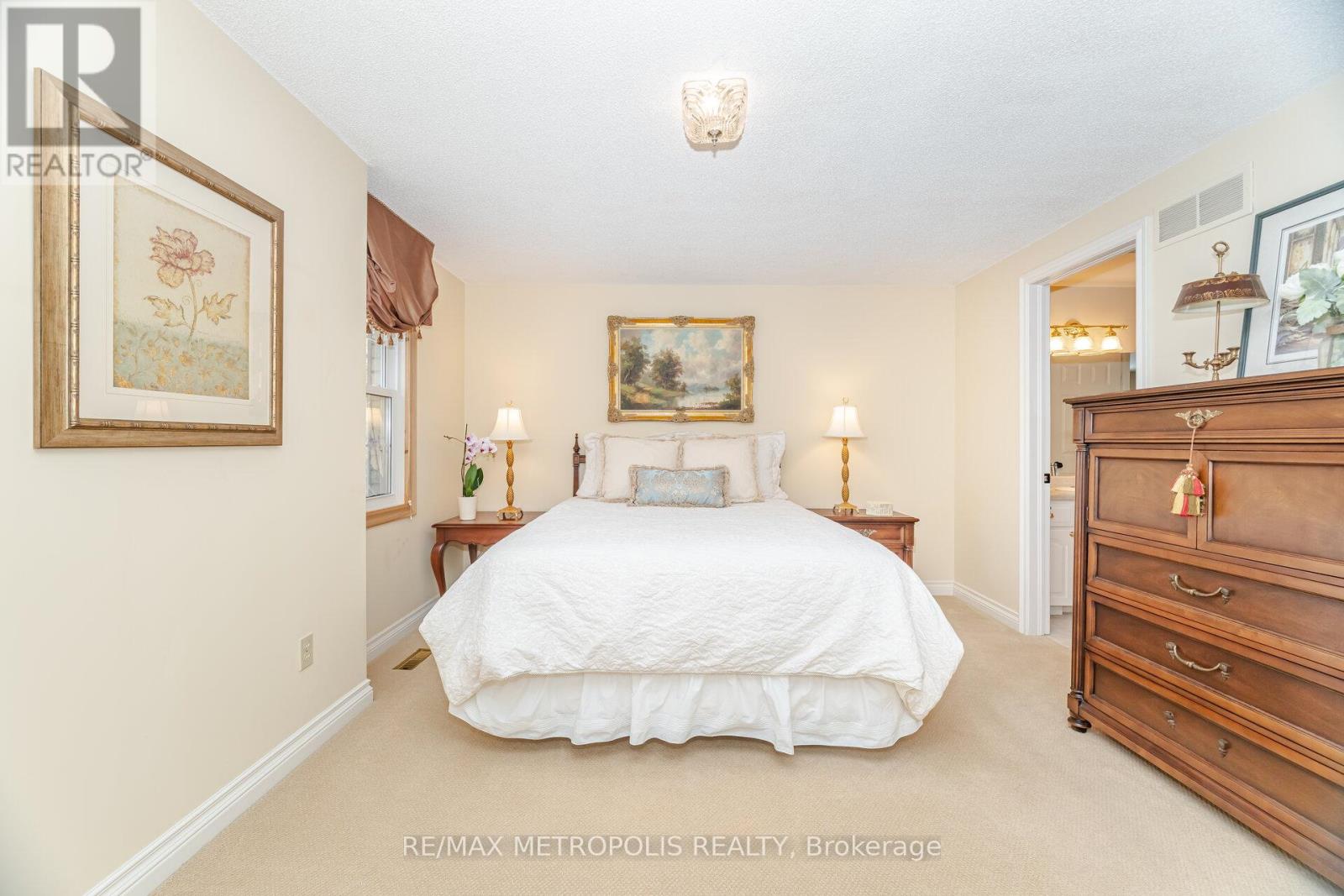 8 - 2390 Woodward Avenue, Burlington, Ontario  L7R 1T9 - Photo 31 - W12537098