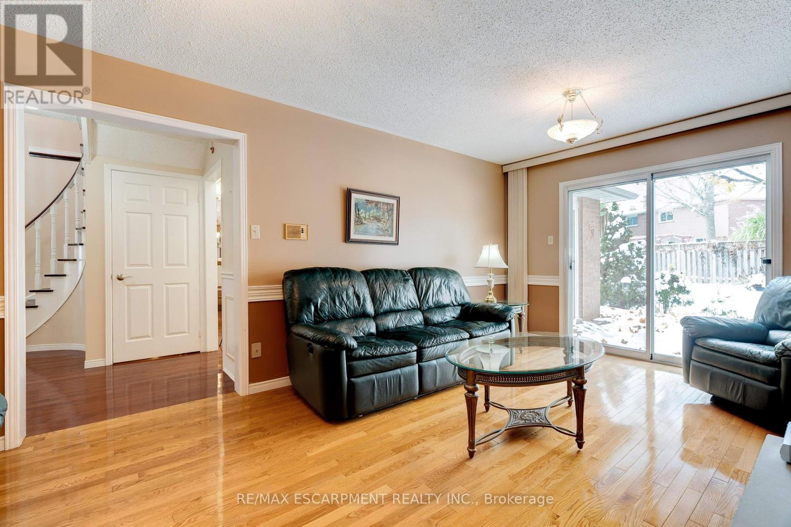 1151 Manor Road, Oakville, Ontario  L6M 1G3 - Photo 15 - W12537106