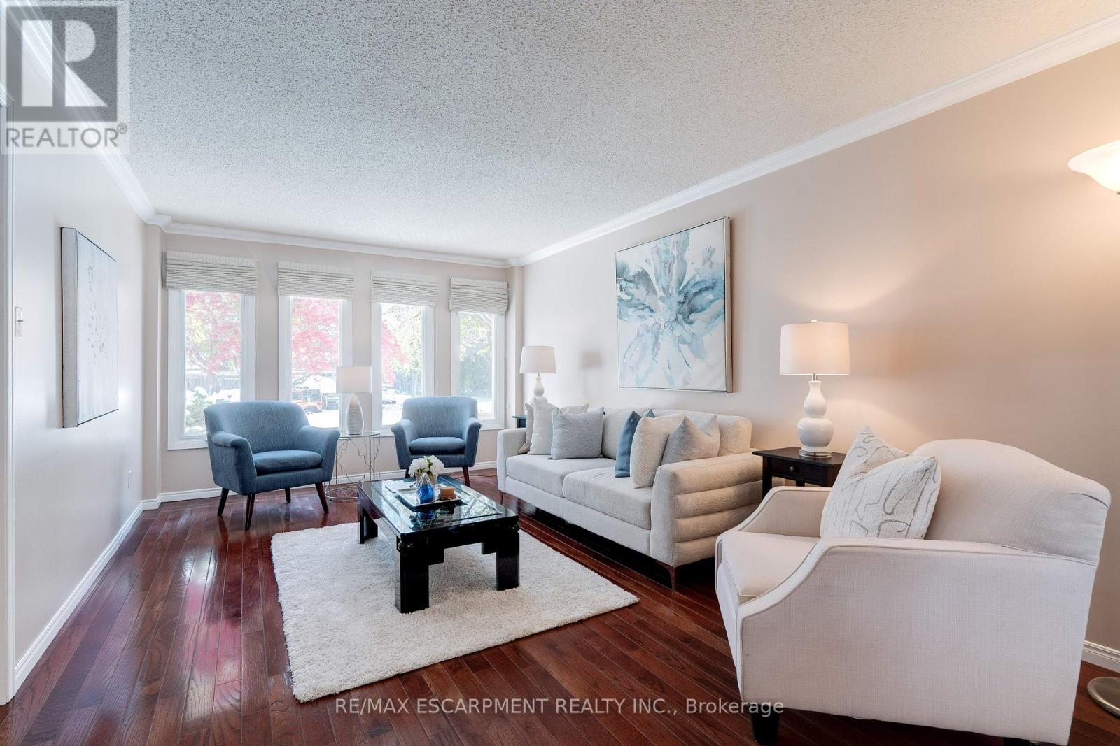 1151 Manor Road, Oakville, Ontario  L6M 1G3 - Photo 7 - W12537106