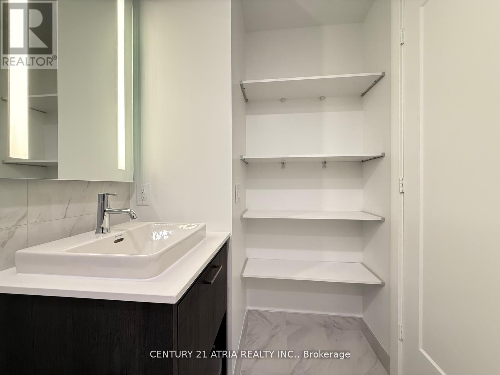 313 - 259 The Kingsway, Toronto, Ontario  M9A 3T6 - Photo 12 - W12537118